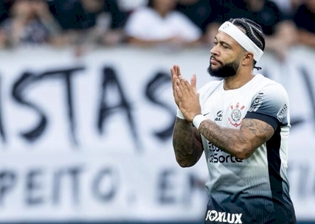 'Rei' das assistências, Memphis busca faro artilheiro para marcar 1º gol em clássicos pelo Corinthians
