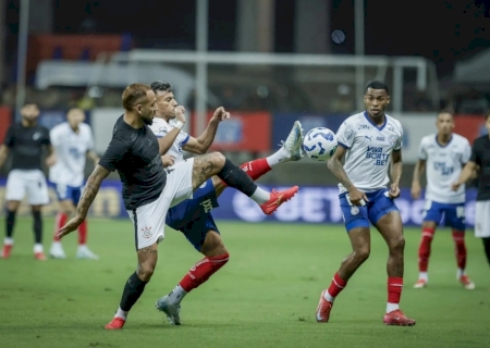 Com um a mais, time alternativo do Corinthians busca empate contra o Bahia pelo Brasileirão