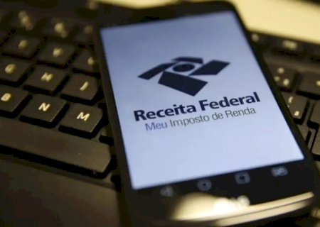 Trabalhador pode economizar até R$ 900 por mês com mudança no Imposto de Renda