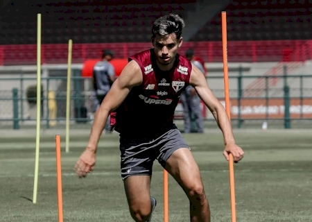 Com retorno de Bobadilla, São Paulo trabalha parte tática em penúltimo treino antes de pegar o Sport