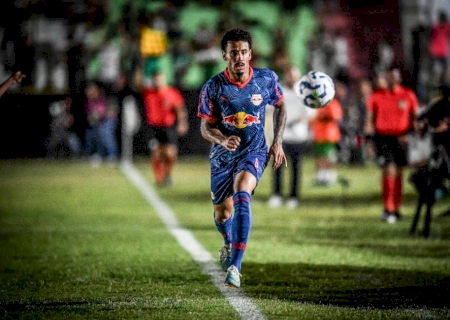 Lucas Evangelista apresenta alteração em exame e passará por nova avaliação para assinar com o Palmeiras