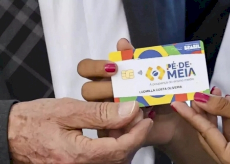 Estudantes nascidos em maio ou junho recebem 1ª parcela do Pé-de-Meia nesta quarta-feira