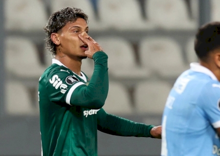 Ríos marca nos acréscimos, e Palmeiras bate Sporting Cristal na estreia pela Libertadores