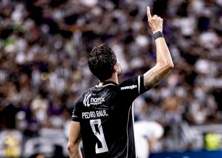 Autor dos dois gols do Ceará, Pedro Raul celebra vitória pelo Brasileirão: 'A gente tem feito um excelente trabalho'
