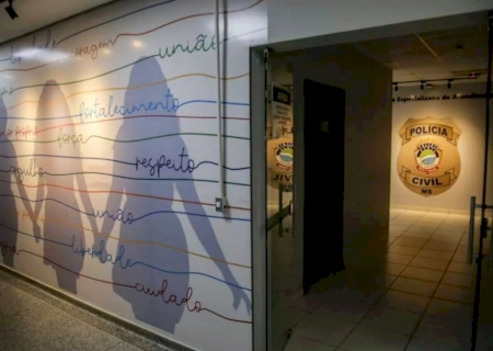 Mulher sofre suspeita de fratura no nariz após ser agredida pelo ex-companheiro