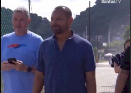 Com marretadas de Teixeira e Neymar Pai, Santos inicia reforma no CT Rei Pelé