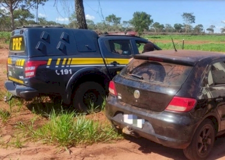 Em duas ocorrências, PRF apreende 9 mil maços de cigarros na BR-267