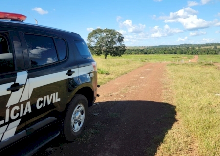 Polícia Civil apreende arma de fogo e aparelhos celulares de suspeitos de cometimento de crimes sexuais