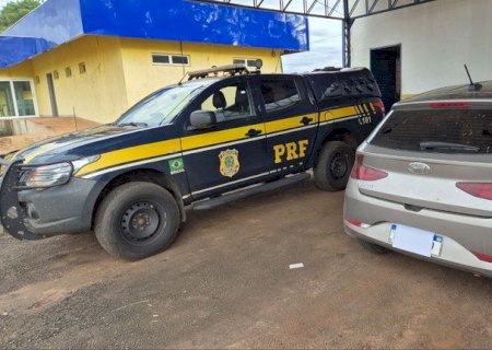 IVINHEMA: Veículo roubado em São Paulo é recuperado pela PRF