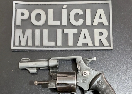 DEODÁPOLIS: Homem é preso após ser flagrado tentando vender arma em bar