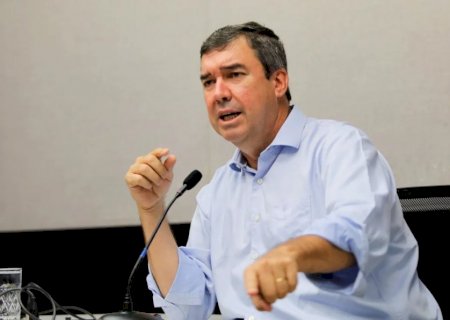 Eduardo Riedel assina filiação ao PP, e PSDB perde último governador