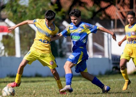 Fase semifinal do Estadual Sub-15 começa com dois jogos em Dourados