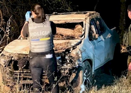 Carro de homens que saíram de SP para cobrar dívida no PR é achado dentro de bunker