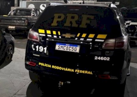 Motorista é preso em Bataguassu com quase 106 kg de drogas e armas durante fiscalização da PRF