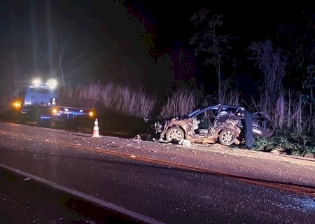 Grave acidente na BR-267 deixa uma pessoa morta e outra ferida na região de Nova Casa Verde