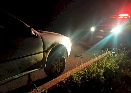 Veículo com cigarros contrabandeados é apreendido na fronteira