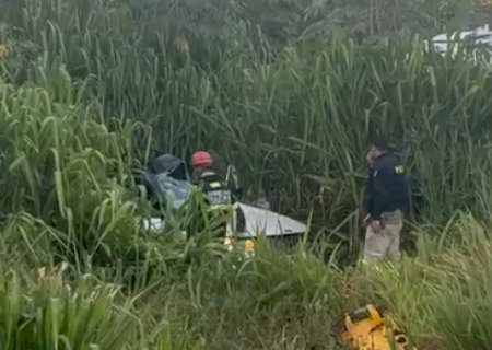 Acidente envolvendo três carretas, deixa motorista de SUV morto e três feridos na BR-163