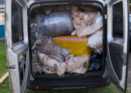 Mercadorias de origem estrangeira sem documentação são apreendidas