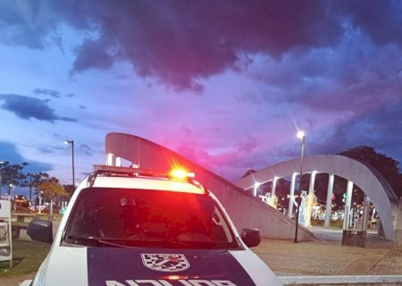 NOVA ANDRADINA: Polícia Militar cumpre mandado de prisão durante abordagem