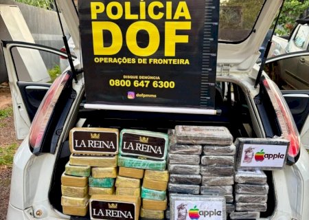 Fundo falso de veículo apreendido na fronteira escondia R$ 3,3 milhões em cocaína