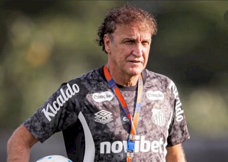 Entenda como Cuca planeja utilizar pausa para data Fifa no Santos