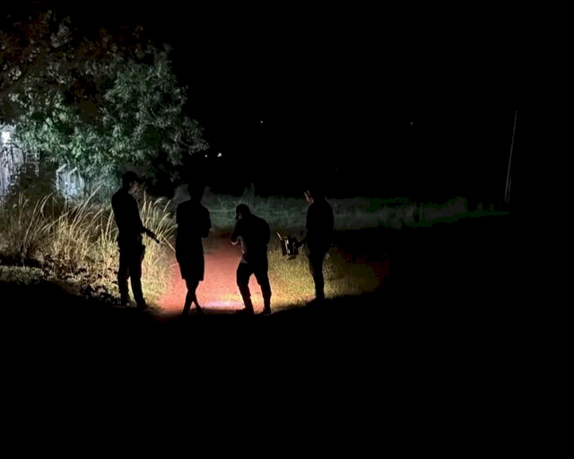 DEODÁPOLIS: Homem invade casa, é esfaqueado e morre no pátio de frigorífico