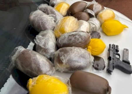 Drogas e pistola que seriam entregues em SP são apreendidas na BR-163 em Rio Brilhante
