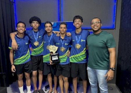 Bate papo com a equipe campeã dos jogos Escolares de MS no voleibol masculino