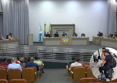 IVINHEMA: Com placar de 7 a 1, Câmara salva Juliano Ferro de possível cassação por viagem sem autorização