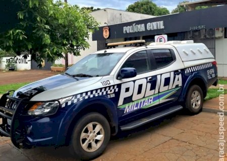 Dupla armada invade casa e morador consegue fugir pulando muro em Maracaju