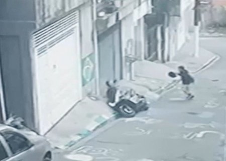 Mulher é baleada na frente do filho em tentativa de roubo