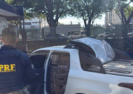 Motorista que tentou fugir da PRF em Dourados transportava 1,4t de maconha