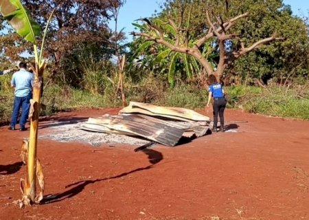 Jovem morre carbonizado após incêndio destruir casa na Reserva Indígena de Dourados