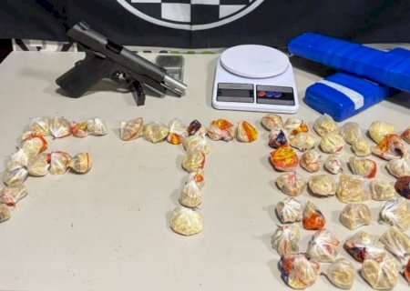 Irmãos são presos em 'boca de fumo' em Dourados