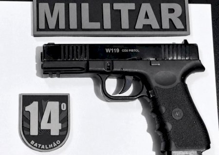 DEODÁPOLIS: Homem é preso após apontar simulacro de pistola e fugir da PM durante abordagem