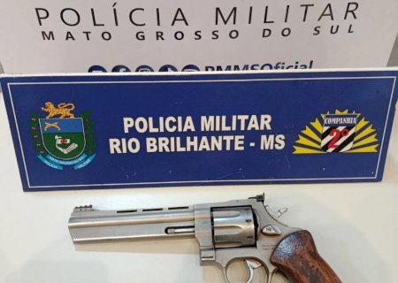 Homem é atingido por tiro durante caça e acaba levado à delegacia em Rio Brilhante